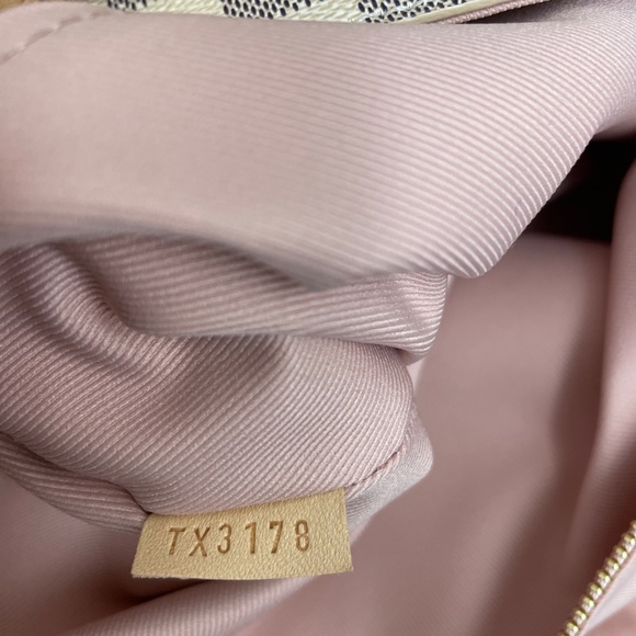 ❌SOLD❌Louis Vuitton Graceful MM Damier Azur - Picture 13 of 15